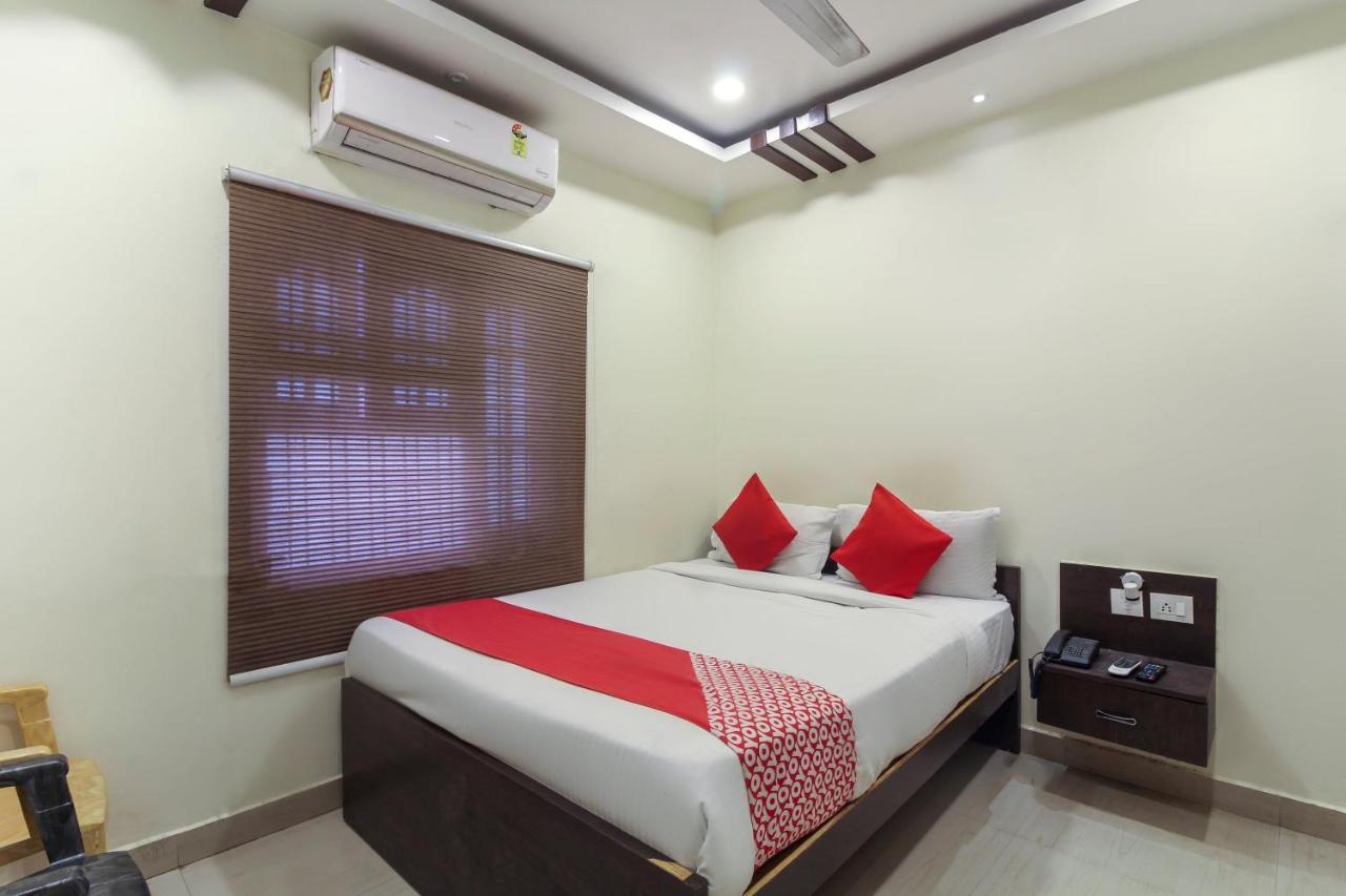 Hotel O Sri Harsha Residency Near Jntu Metro Hyderabad Exterior foto