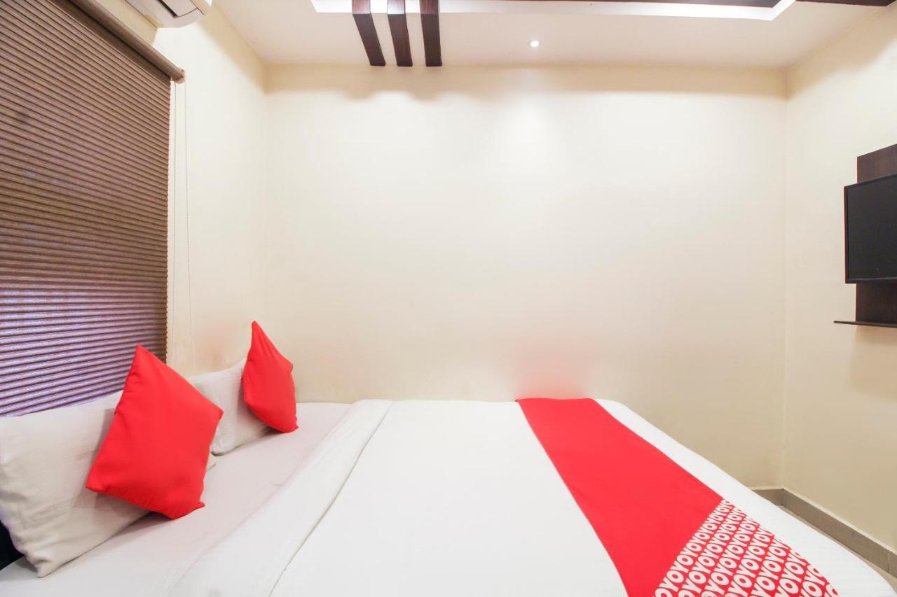 Hotel O Sri Harsha Residency Near Jntu Metro Hyderabad Exterior foto