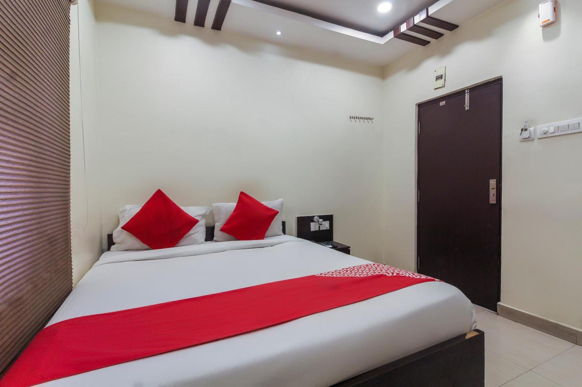 Hotel O Sri Harsha Residency Near Jntu Metro Hyderabad Exterior foto