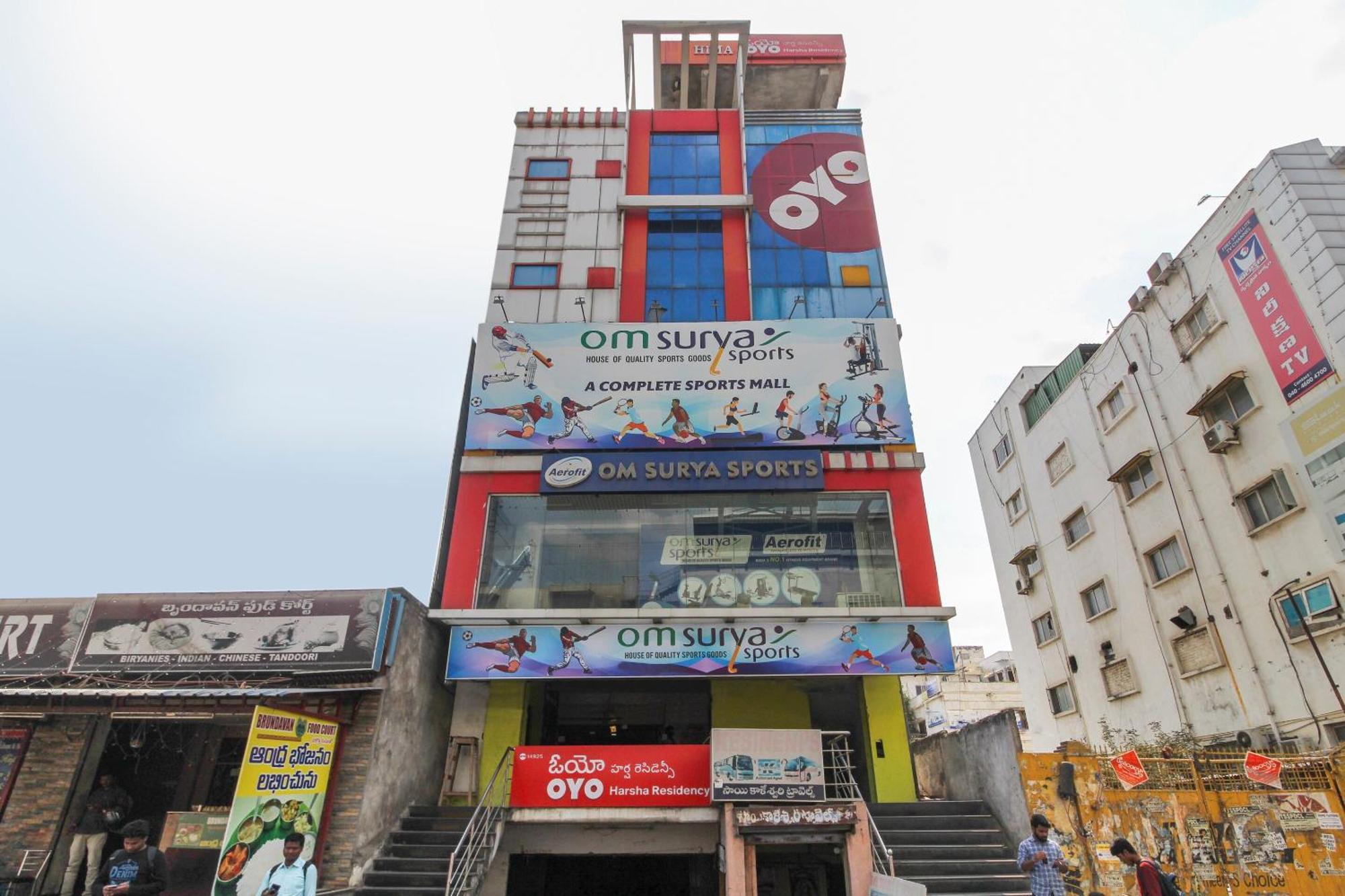 Hotel O Sri Harsha Residency Near Jntu Metro Hyderabad Exterior foto